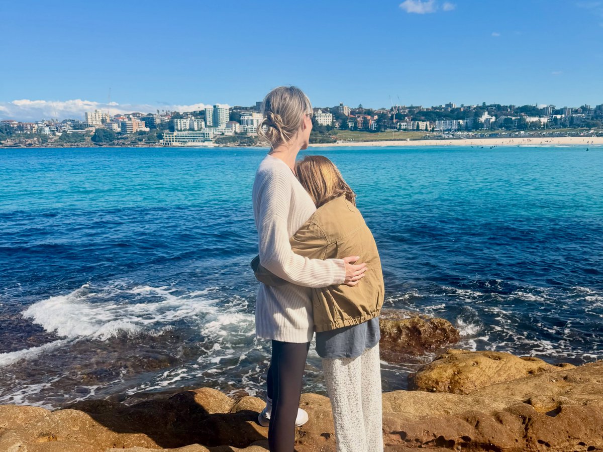 slsheppard_1's tweet photo. Last couple of days on our lovely trip home! Enjoying the calm Bondi water today &amp; low tide! 🌊 #bondi #home #babysheppard https://t.co/HEzfZGgKpz