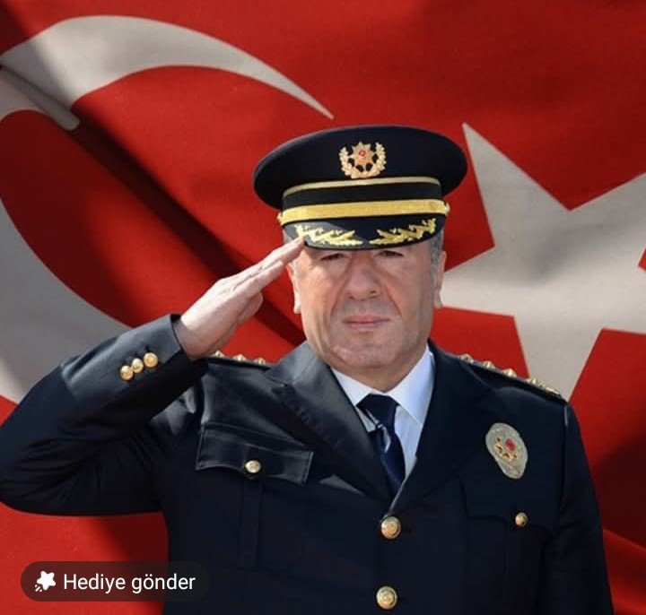 emekli_polis's tweet photo. #içişleriBaksnlğı #EmniyetGenelMüdürlüğü #Polis 
Emniyet Genel Müdür yardımcısı Doç. Dr. Sayın Mustafa ÇALIŞKAN Müdürümüzü tebrik ediyoruz Yeni görev alanlarında başarılı olacağına yürekten inanıyoruz.
Hayırlı uğurlu olsun. https://t.co/OrawKpDiSM