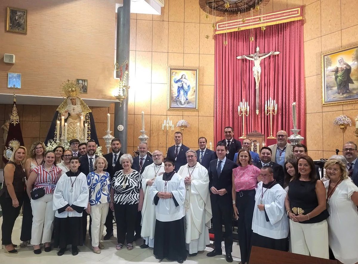 appazymisericor's tweet photo. 🔵🔴 REPRESENTACIONES 🔴🔵

Durante este mes de septiembre, hemos acudido a diferentes representaciones:

- Sábado 12 de septiembre. 

La Hermandad de la Divina Pastora de Padre Pío @pastorapadrepio nos invitó a la Salida Procesional de la Divina Pastora de las Almas. https://t.co/p4JWxZUeW9