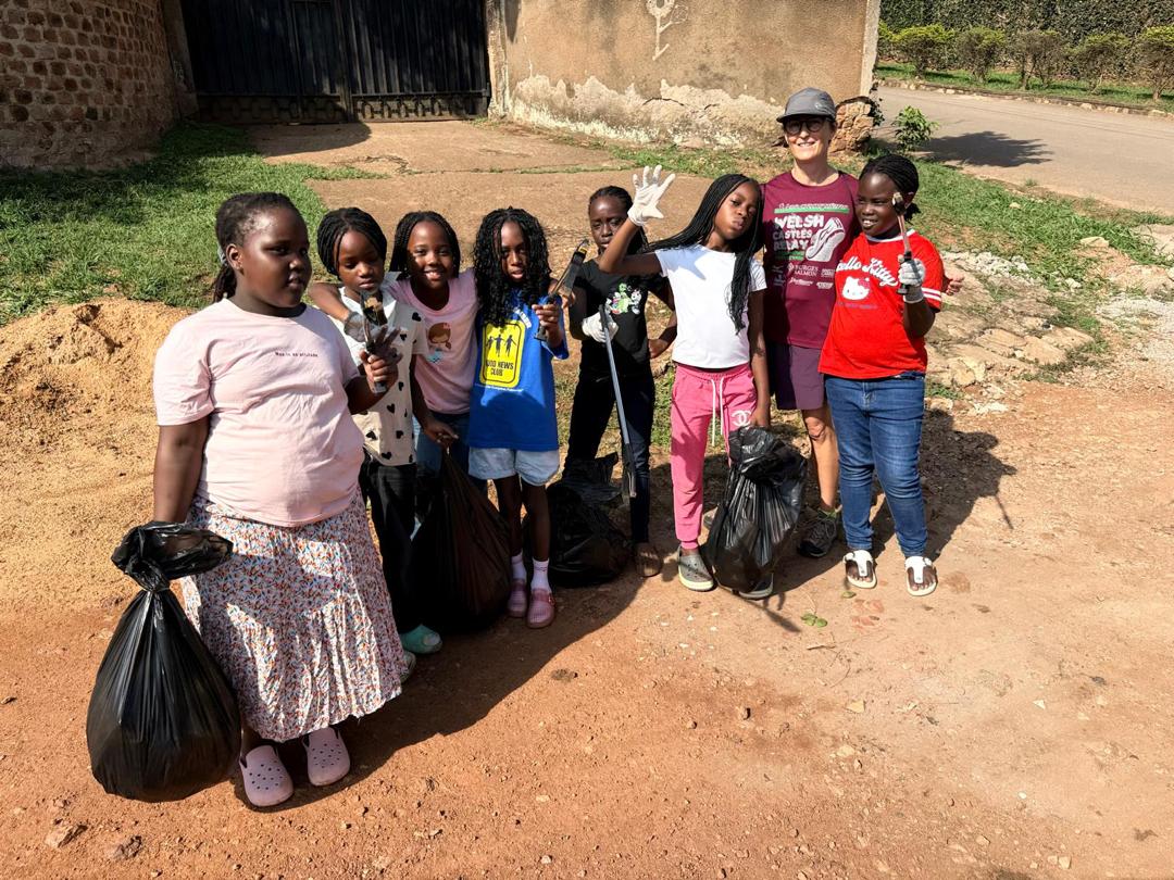 KabojjaSchool's tweet photo. This morning, KIS proudly joined Uganda's National Cleaning Day.

Our learners rolled up their sleeves alongside staff. A hands on lesson in civic duty, environmental stewardship &amp; community responsibility. 

Proud moment for our school community.
#ProudToBeKIS https://t.co/D4uupvlFFa