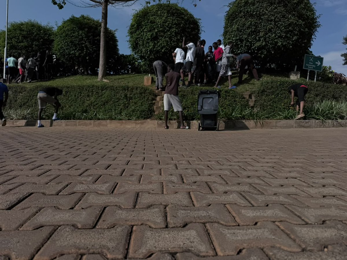 KabojjaSchool's tweet photo. This morning, KIS proudly joined Uganda's National Cleaning Day.

Our learners rolled up their sleeves alongside staff. A hands on lesson in civic duty, environmental stewardship &amp; community responsibility. 

Proud moment for our school community.
#ProudToBeKIS https://t.co/D4uupvlFFa