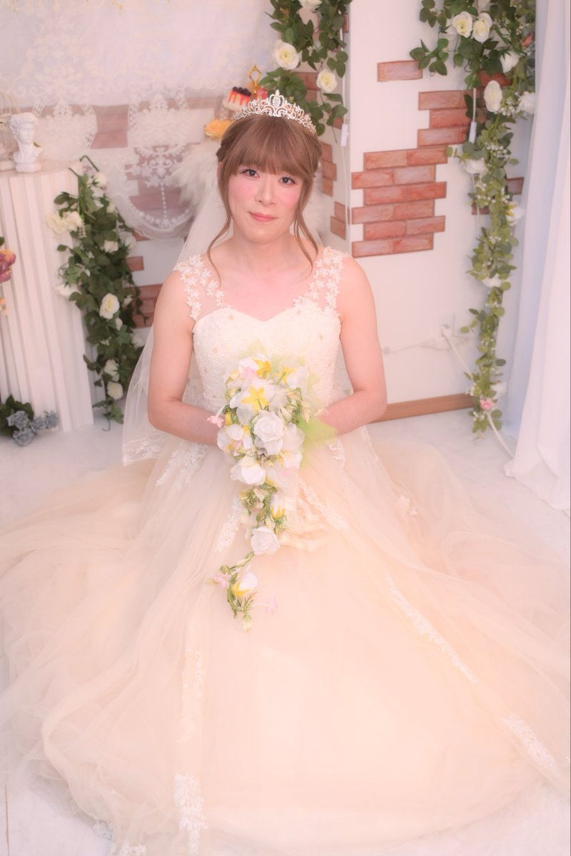 sexycutekitten's tweet photo. 8月去日本直接跌進女妝攝影的大坑！待一趟就踩點了三家專業沙龍，挑戰各種完全不同的風格～妝效跟成果都超滿意，照片真的好看死😭✨

#女妝攝影 #日本沙龍 https://t.co/iSDvLRB35w