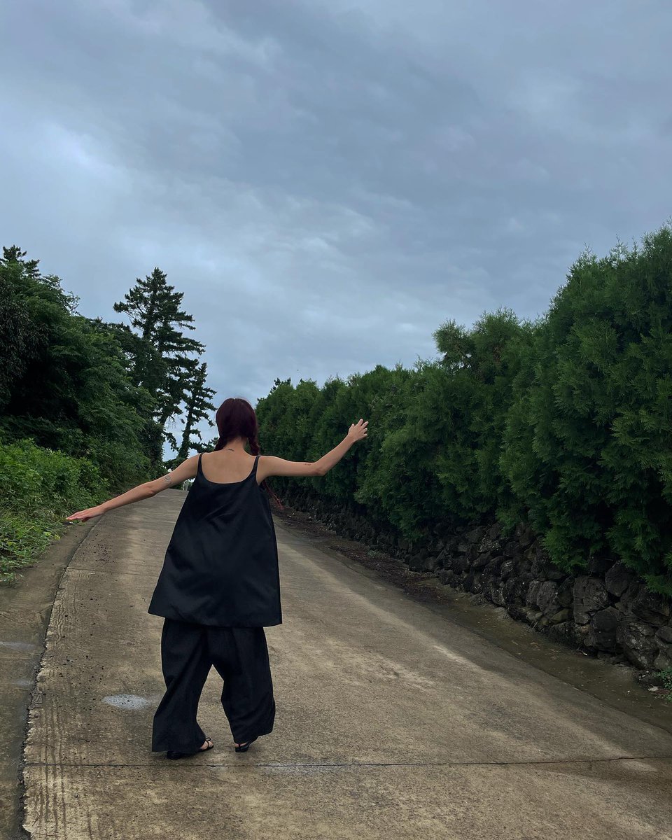 DevoneO's tweet photo. 愚痴を聞いてくれて、一緒に笑ってくれる相棒に心から感謝。みんなの意見も聞かせてね。 👇
uiSJ https://t.co/Uo5csoE1qV