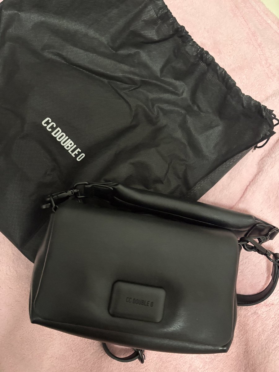 ammerrl's tweet photo. ส่งต่อ Carlyn 790 รส สภาพดีไม่มีตำหนิ
ส่งต่อ cc double o 290 รส สภาพดีมาก
#กระเป๋ามือสอง #พรีเกาหลี #พรีออเดอร์เกาหลี #ส่งต่อcarlyn #carlynth #ส่งต่อกระเป๋า #ส่งต่อกระเป๋ามือสอง #กระเป๋ามือสองสภาพดี #กระเป๋าcarlyn #รับหิ้วเกาหลี  #ส่งต่อกระเป๋ามือสองสภาพดี #carlynthailand https://t.co/M2PLJnsFbR