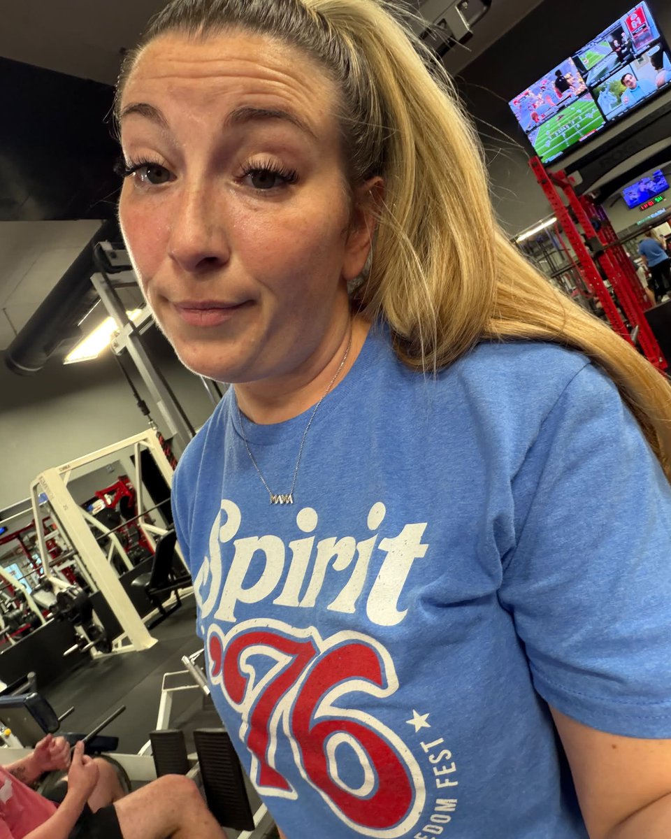 laylarodriguezi's tweet photo. Deadlift day humbled me fast. It’s been a while, and today reminded me. I struggled, had plenty of fails, and I’m still beating myself up a little. But I showed up and did the work. One bad workout doesn’t erase your progress. I’ll try again next https://t.co/7CkpJZUCG2