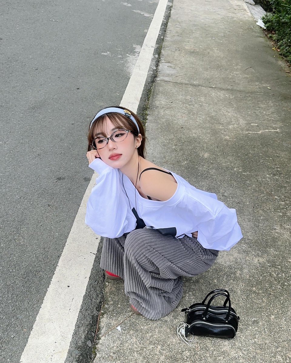 Fe_bailarina's tweet photo. お互いの夢に向かって、これからも全力で頑張ろうな。 🐱
qnJVw https://t.co/BcZMmFz51q