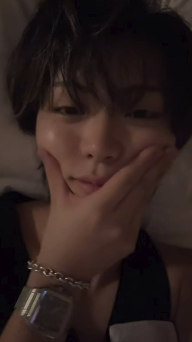 00_ur0's tweet photo. 眠そうな圭吾くんがとにかく可愛すぎる https://t.co/YzrHX41h7c