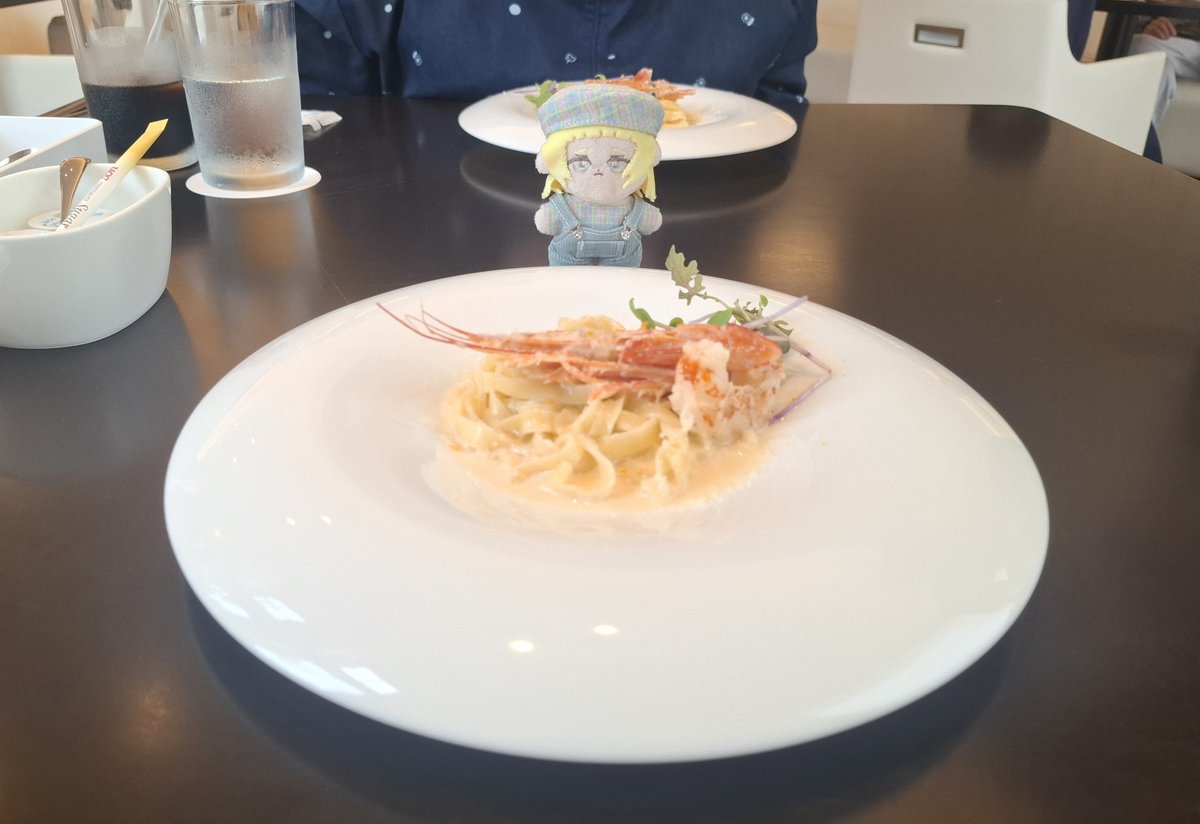 dpple0a's tweet photo. シルバーウィークの思い出💓
どれもおいしかったけどトマトのブルスケッタは甘くてジューシーでお気に入り☺️ https://t.co/gsLbcq8lpg