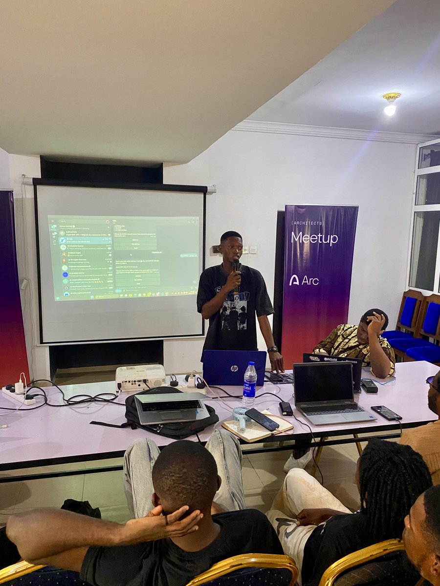 frankk_onchain's tweet photo. Got the opportunity to demo @CashTella_ today at the Architects meetup in Uyo.

Always a good feeling getting to talk about what we’ve been building, why we’re building it, and where we’re taking TELLA next.

#ArcUyoMeetup
#BuildOnArc https://t.co/OxXRHgn8Nt