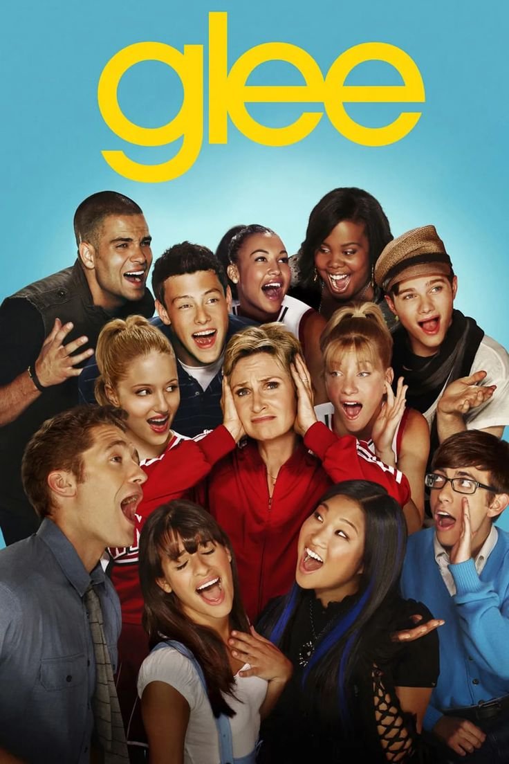 TariMehmedovic's tweet photo. Wait… are we really getting more Glee? 👀 Just hearing about a possible return is enough to bring back memories. Some shows never really leave us.
#Glee #RyanMurphy https://t.co/Aq6ZzV1cPB