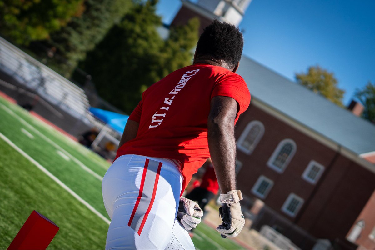 WabashFB's tweet photo. 40 Minutes until Game time…

#waf https://t.co/ZiA9yT6UYk