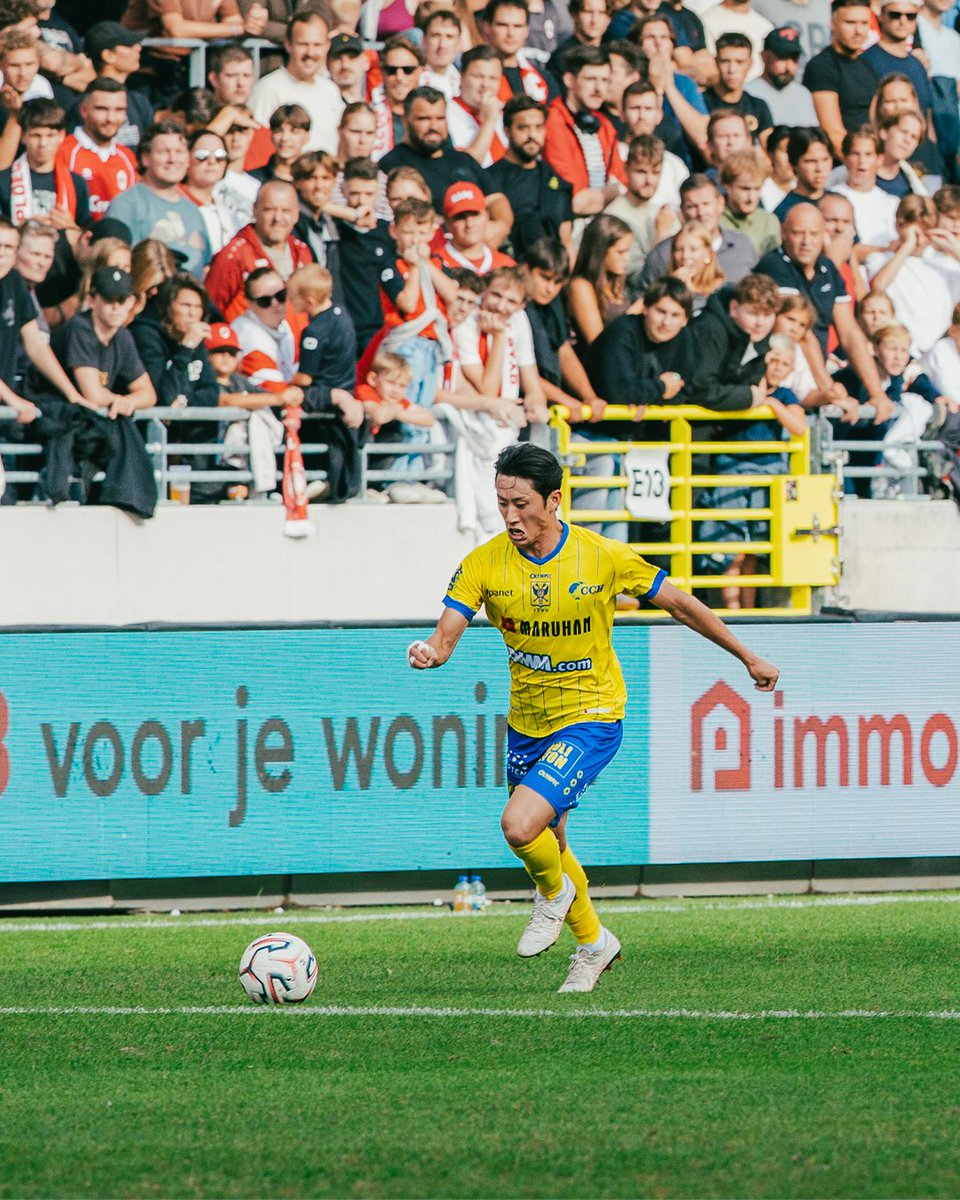 STVV_JP's tweet photo. 🐥📸 Match Photo 📸🐥
8月と9月の試合から
松澤海斗選手のプレー写真📸 https://t.co/wdOS06HFUt