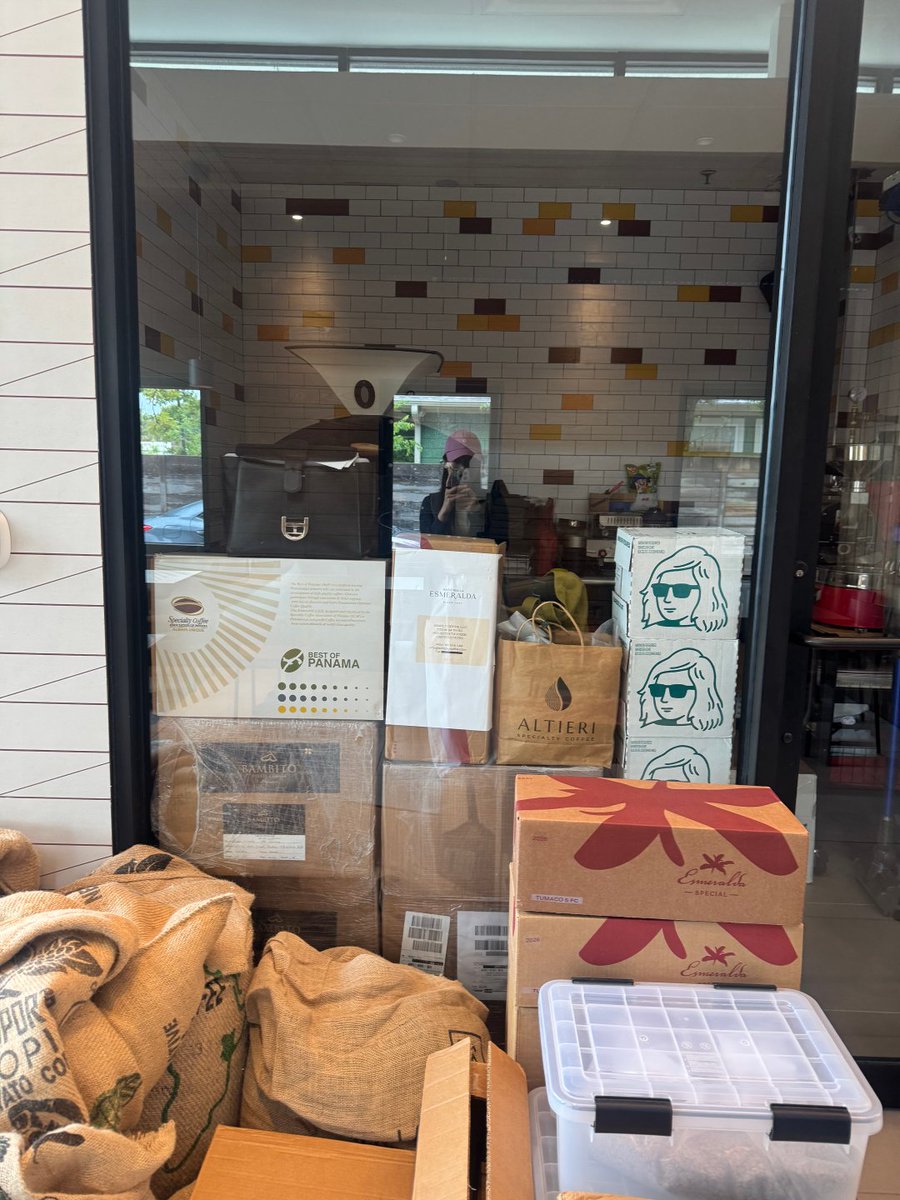 olivia_notes's tweet photo. I hear this bakery has participated in many major competitions so let me try it out and see if it’s really as good as they say https://t.co/YfIa6WNw77