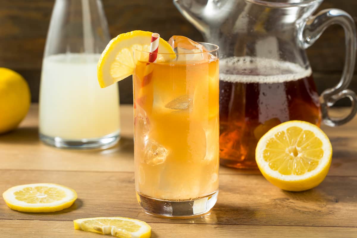 animalgourmet's tweet photo. 😎 Querer relajarte con un coctel no significa que debe tener alcohol, disfruta de los sabores de estas bebidas sin ponerle una gota de licor🍹¿Cómo? ¡Mocktails! 🙌 Prepara estas recetas y dime cuál te gustó más 🫶
https://t.co/FenrHTZSLl
#Animalgourmet #Mocktail #SinAlcohol #Bebidas #Receta