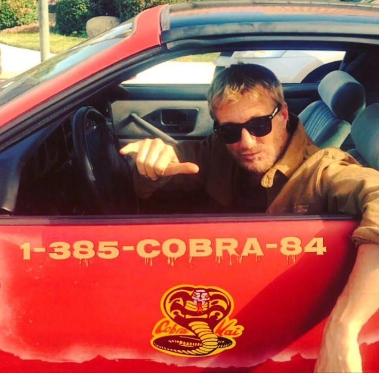 Neymardocrud's tweet photo. @joa0bragaa melhor acessorio de moda é a autoconfiança independentemente se você é gordo ou magro, rico ou pobre

em segundo lugar vem um charuto e um oculos de sol https://t.co/mHjJQbKuXe