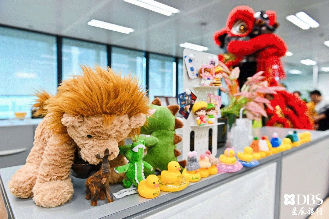 ClarisaBroy4's tweet photo. Hoy en la oficina, mi compaero se confundió y llevó su peluche de unicornio a la reunión, todo el equipo se rió y la reunión se hizo mucho más ligera ， https://t.co/WtMSplKw8w