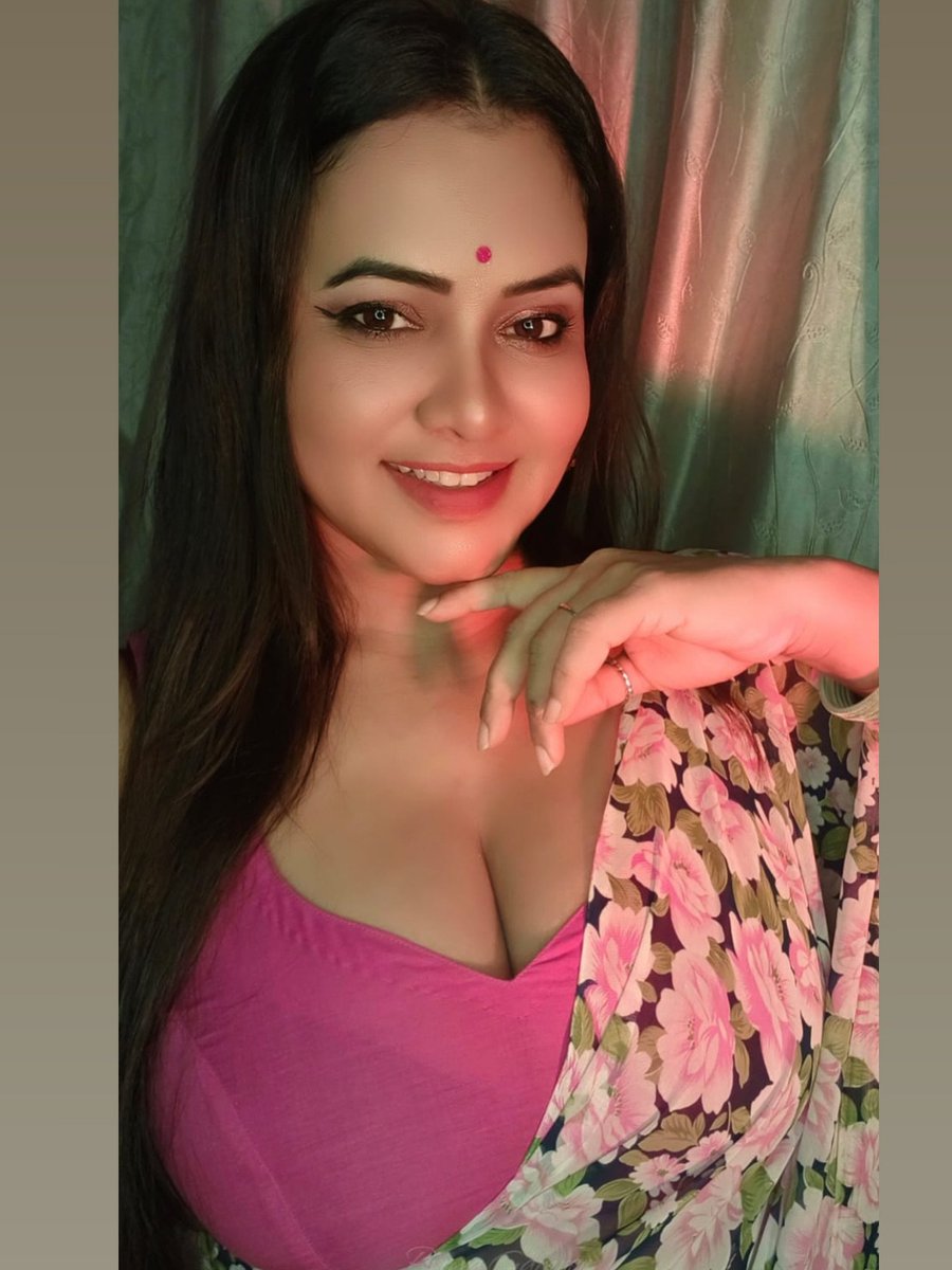 priya_gamree tweet picture