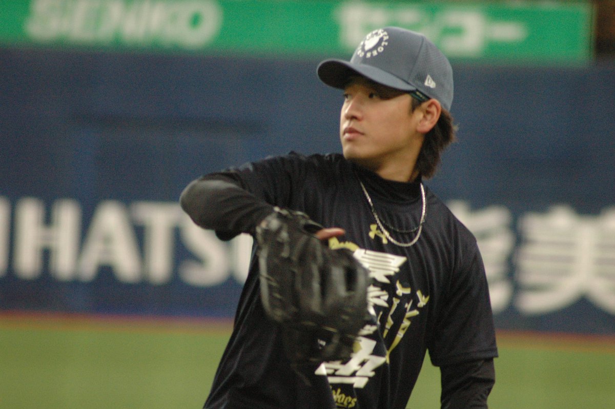 haruchan_o7's tweet photo. 260926 
今年最後の練習見学💧

#渡部遼人 #オリックスバファローズ #オリックス https://t.co/ocnUdRHkcU