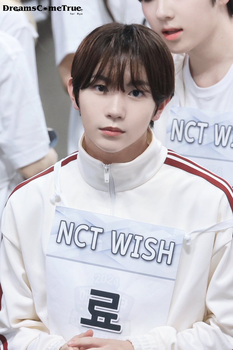 AngBangYul's tweet photo. 이 앙글이는 온미남도 되고૮⁔.  ̫ .„⁔ა  냉미남도 됩니다 ૮ •̀ . •́:ა https://t.co/rfagTfMAzb