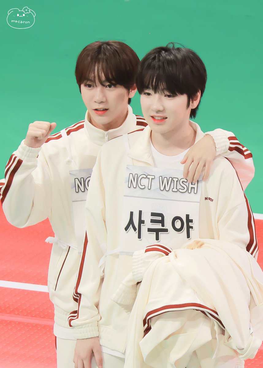 AngBangYul's tweet photo. 이 앙글이는 온미남도 되고૮⁔.  ̫ .„⁔ა  냉미남도 됩니다 ૮ •̀ . •́:ა https://t.co/rfagTfMAzb