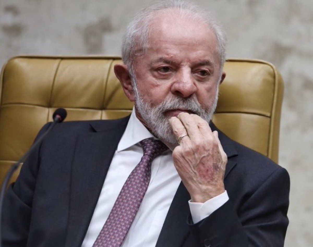 SidnelsonEu's tweet photo. Internautas estão resgatando o vídeo em que a A NATH FINANÇAS (vejam só, hein!) jogou NA CARA do Presidente a pergunta do porque ele havia sancionado as bets se o discurso dele seria que acabaria com elas.

Até o grupo dele estava questionando. https://t.co/RNAAZlmmMM