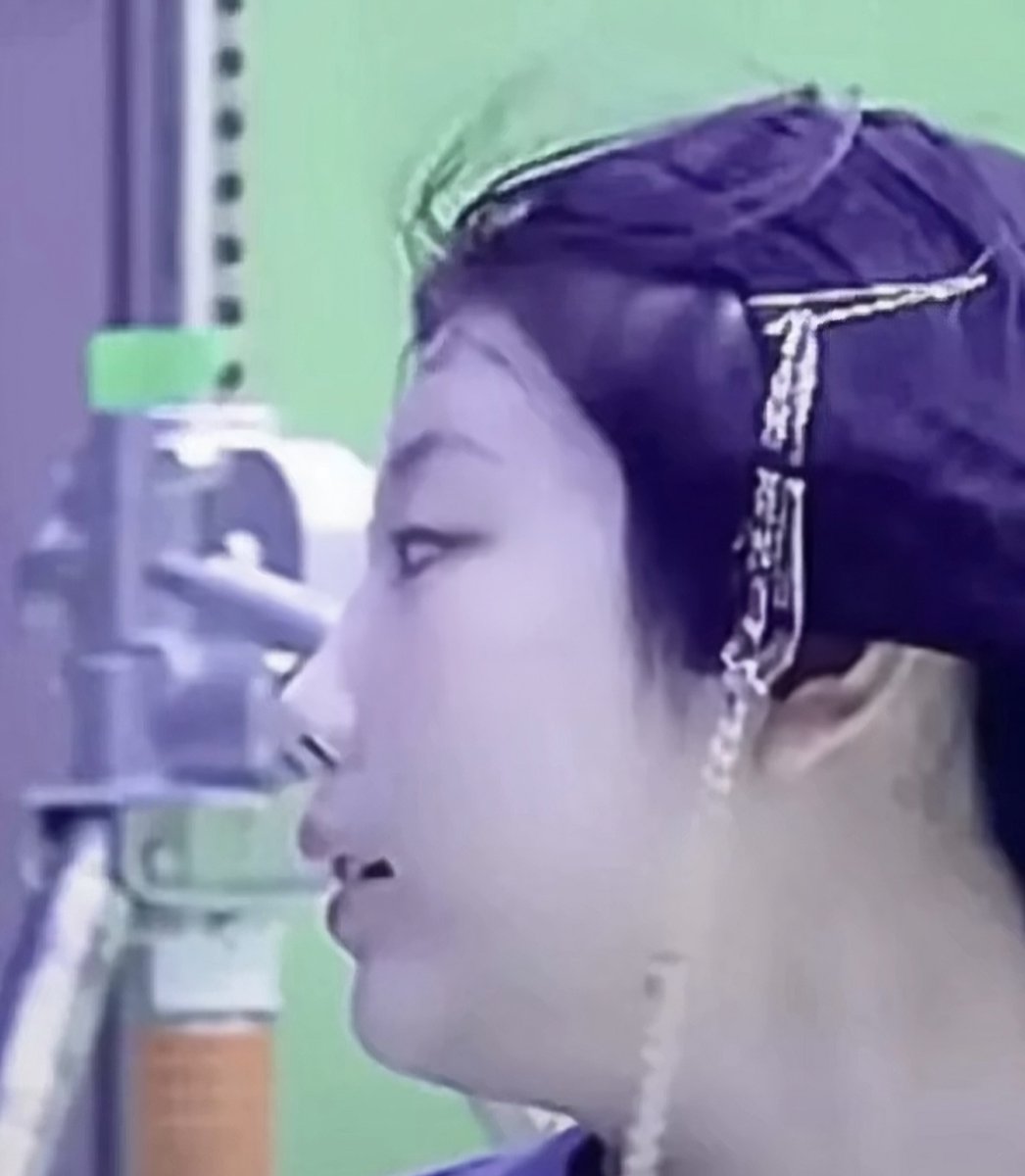8aozpsg's tweet photo. 넌뭔 화장,관리1도안한 초딩이랑
보정에 화장에 스타일링에 아니다 설명해봣자. 그냥 사진으로 종결할게 https://t.co/lIlZQS4Ihr