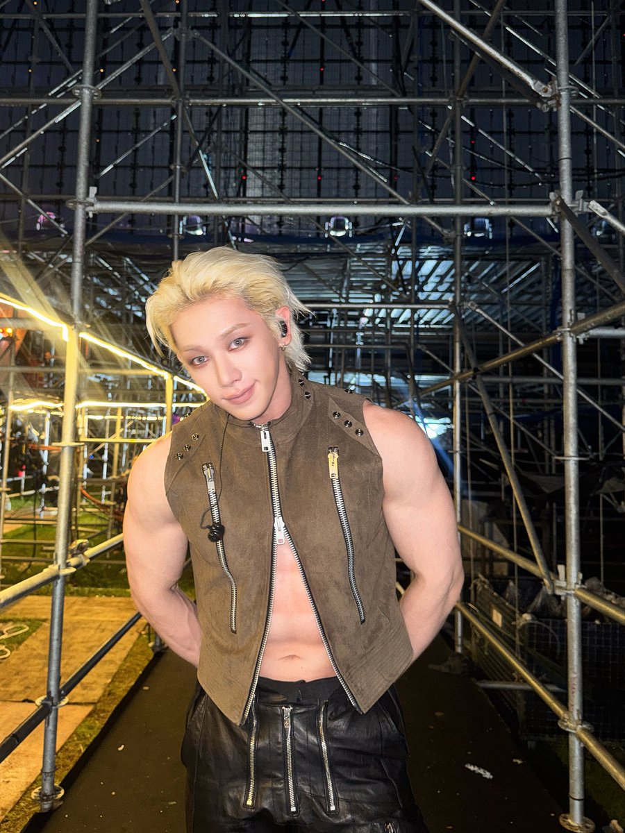 official__wonho's tweet photo. [📸]
260926 THE SIREN WORLD OPENS

#WONHO #원호
#CORE
#DontWakeMeUp #Answer https://t.co/tCIGfVNxQc