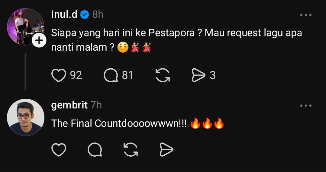 gembrit's tweet photo. Inul Daratista listens

from this                                        to this https://t.co/QHjpcyt0eH