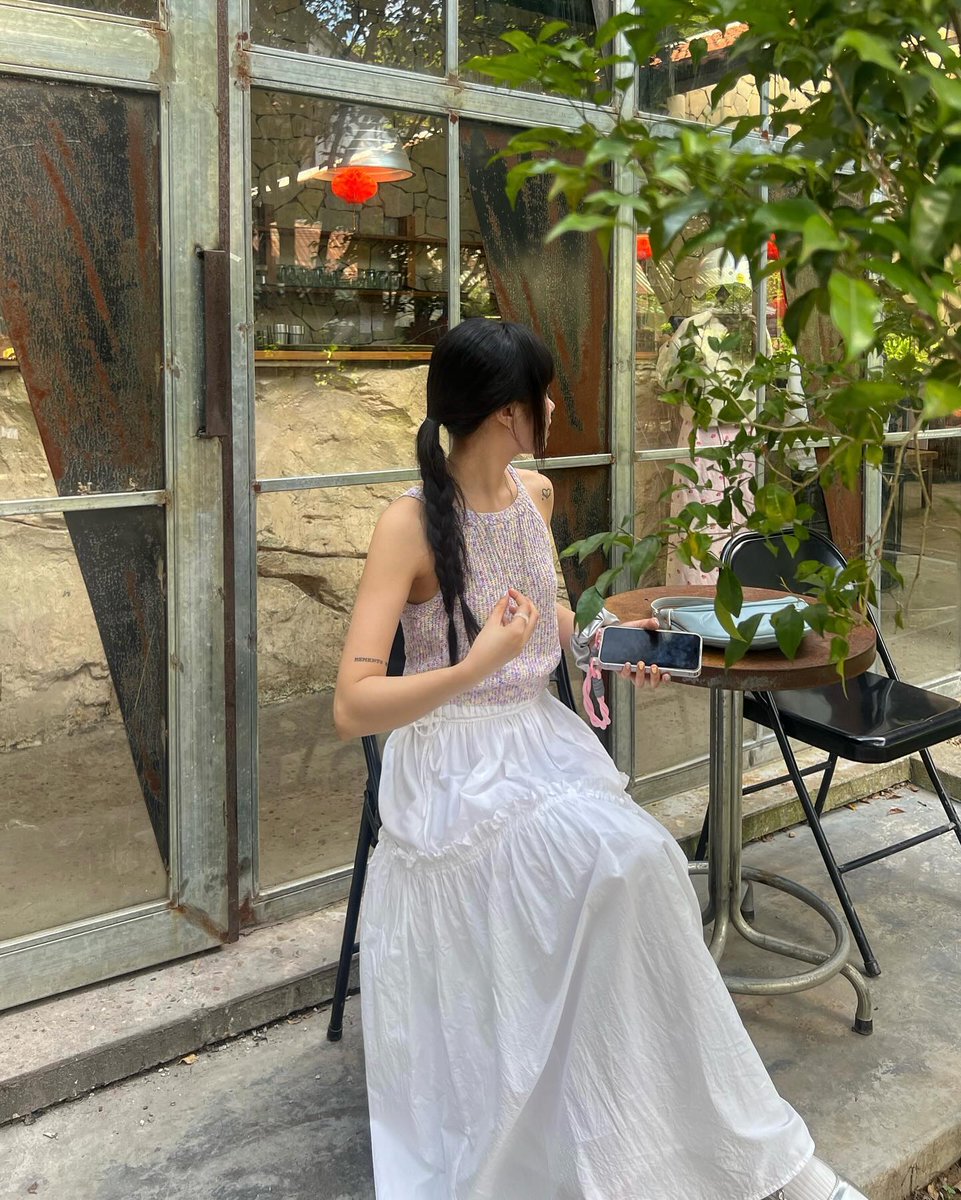 Suzamar3's tweet photo. 週末は家でゆっくり派ですか、それとも外に出かける派ですか。心に留めておきたい言葉。 😂
zTuEU https://t.co/sjp5g5SKaE