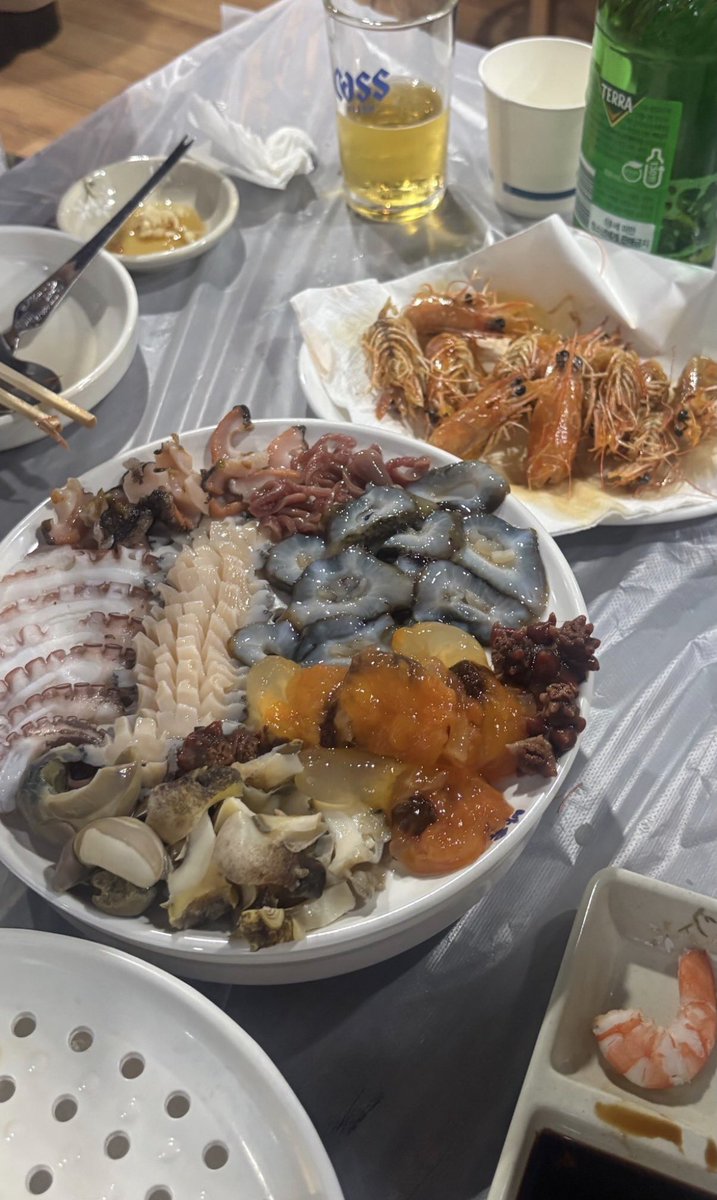 zzoolife's tweet photo. 연휴 좋다 https://t.co/R3OjFKHqq1