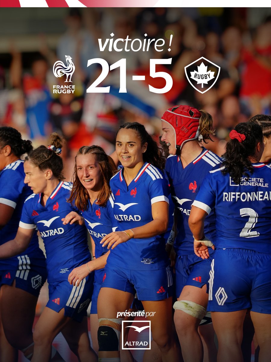FranceRugby's tweet photo. 🔥 𝐕𝚰𝐂𝐓𝐎𝚰𝚰𝚰𝚰𝚰𝚰𝚰𝐑𝐄 pour les Bleues !

Quel match ! 😍💙 Nos joueuses du #XVdeFrance s’imposent face au Canada au terme d’un énorme match à La Rochelle !

Félicitations les filles ! 

#FRACAN https://t.co/GwQWlWkxNV
