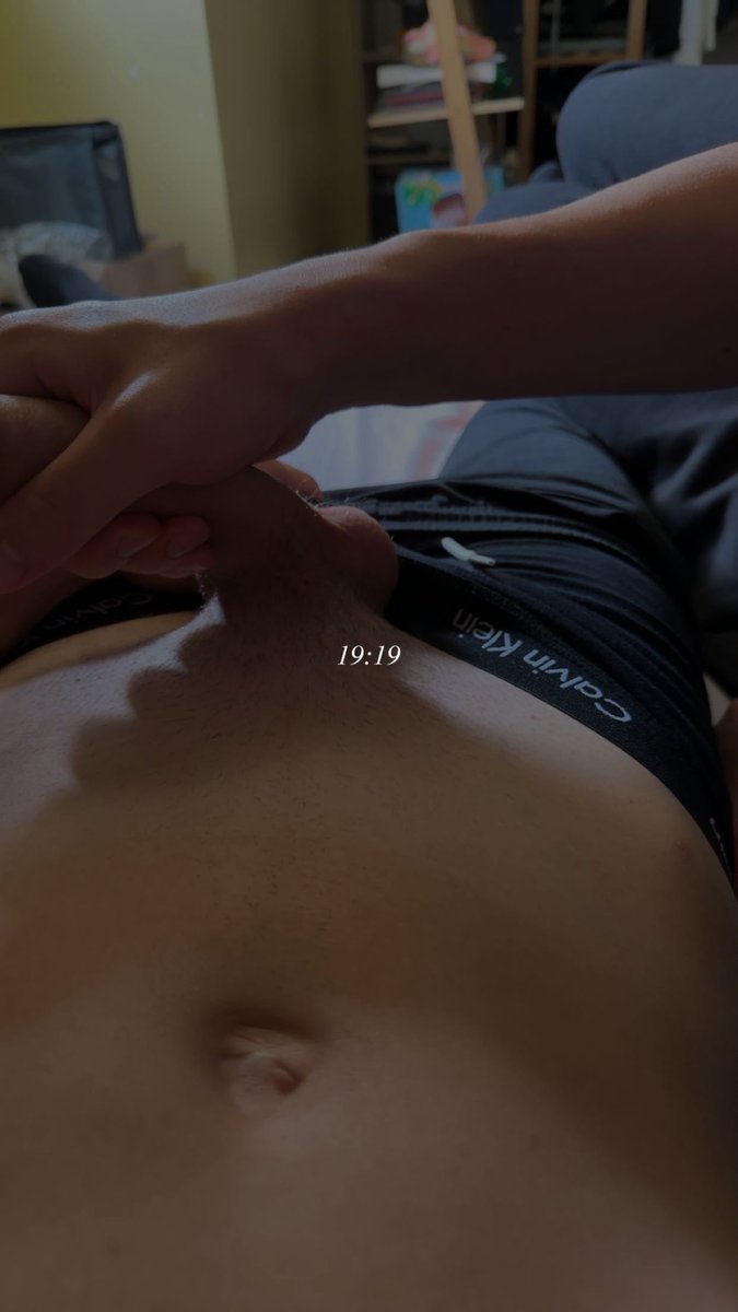 Lucas75Lv's tweet photo. Ma soumise m’a bien branlé et sucer 🔥🥵 
#mlm #gay
#branlette #soumise https://t.co/h0GZFteKmE