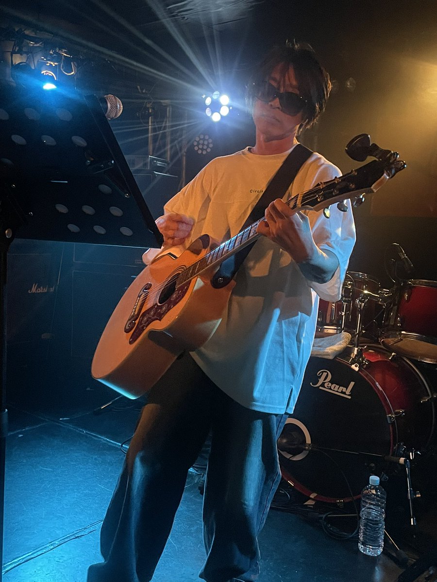 seth__86's tweet photo. たくさんの癒しとしあわせな時間をいただきました((((*´⊇`)モジモジ
色んな気持ちが溢れて…ちょうど1年くらい前に行ったライブを思い出し、(2025は人生どん底だったので)あたしこの1年がんばってきたよな…ってしみじみ感じました😭
今日行けてほんとに良かったです‼️
ありがとうございました✨️ https://t.co/yXUubhtWZ5