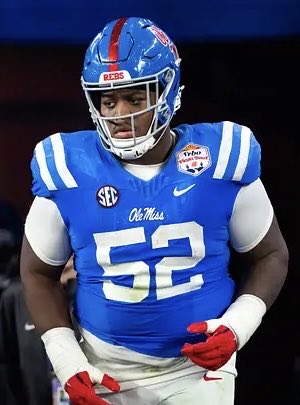 NFLDraftDome's tweet photo. The 2027 NFL Draft Defensive Tackle matchup is reason enough to watch #4 Ole Miss vs #21 Florida

Will Echoles is comfortable consensus DT1. On the other end, probably the biggest riser in Emmanuel Oyebadejo https://t.co/Kz4e0G7peU