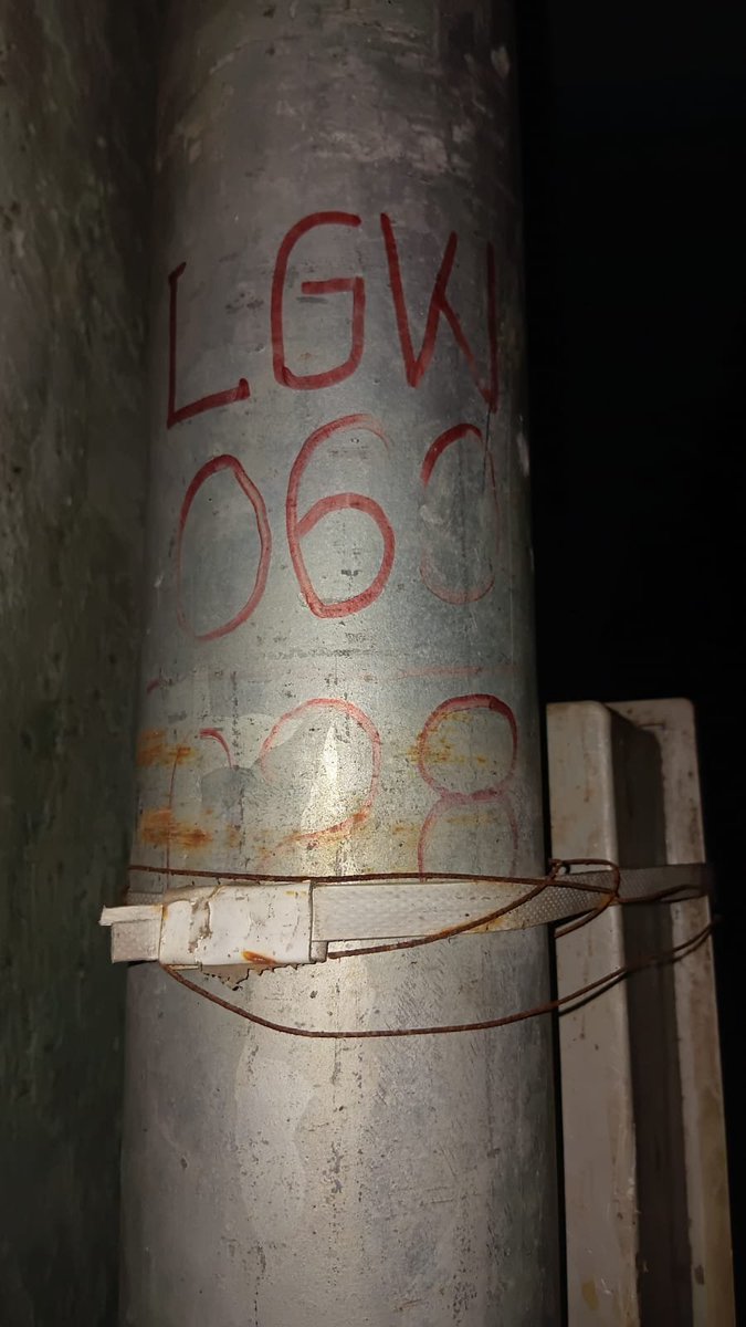 ansari_wakeel's tweet photo. Street pole light shutdown in our area 
Address.. Gaiban shah dargah narayan nagar ghatkopar West near al falah society &amp;  kabrastan 
Pol no.LGW-060-020 to 028 
Complete shutdown 
Please start this as soon as possible.
Vakil Ansari - 8898217153/8879948066
@Adani_Elec_Mum https://t.co/TnABHWViEE