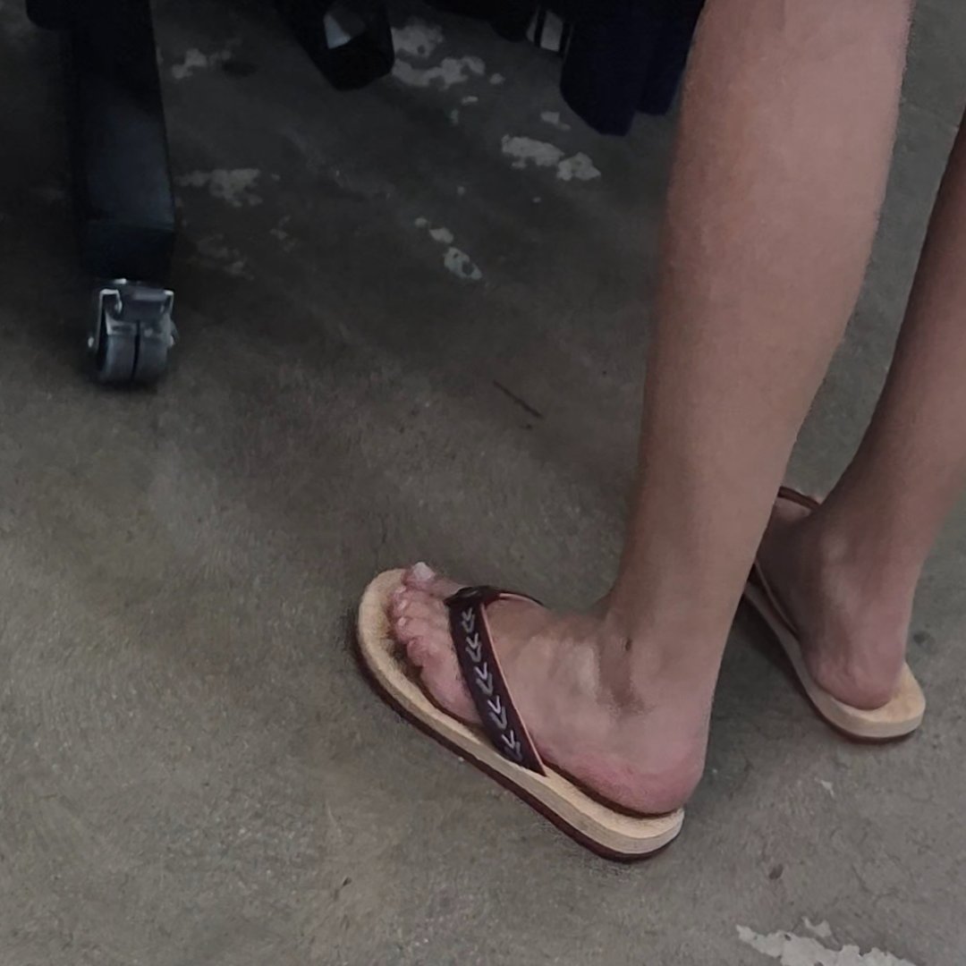 Unknownfer7's tweet photo. White Milf... Hillfox https://t.co/4BOPzT0Pd8