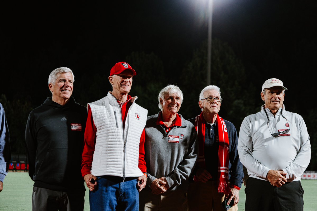 PackMensSoccer's tweet photo. A special halftime recognizing our alumni last night ๐บ
#PerformanceOverPressure https://t.co/727MWRzShV