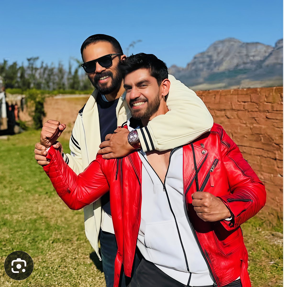 Prettyy_Slayuhh's tweet photo. 🚨 EXCLUSIVE &amp; CONFIRMED 🚨

#AvinashMishra 👑 has been crowned as the 1st FINALIST of #KKK15 🔥

He remains Undefeated >>> ❤️‍🔥 https://t.co/94cM7JVRXT