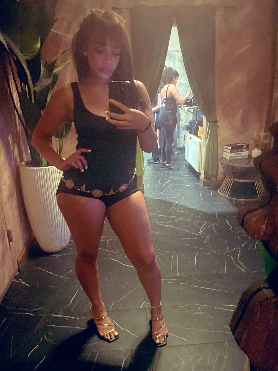 itsnaiyyya's tweet photo. Too exotic for u 😍😍😍🫦 https://t.co/xI057AsAzY