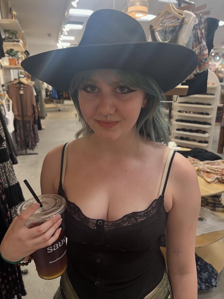 ComplexDesires0's tweet photo. Wanna go to Target with me? I'm the best cowgirl 🤠🖤

#nsfwtwt #nsfwtwt #nsfw #cnc https://t.co/ODXo0gVRCS