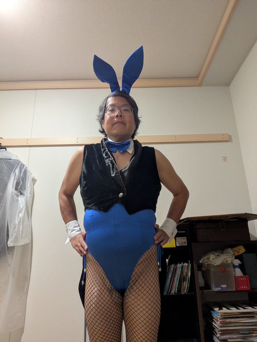 YASUMASA0718's tweet photo. @bunnymateinfo このバニーガール、私も黒と白は #Jバニーブランド さんのですが、amazonさんのでも、割としっかりとした作り、少しだけオプション料かかりますが、胸パッドや腰ひもをつけてくれたりして、ゆったりしていいですね。それも割と安くて
https://t.co/ZN5khHKNTR https://t.co/t9eyCVm852