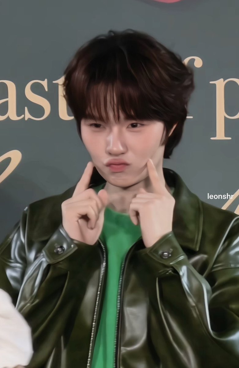 leonsashr's tweet photo. น่ารักมากอะ ใจพี่สั่นไม่ไหวแล้วบิบี๋🫠

NP WITH D7 PREMIUM
#D7TasteOfPremiumXNamping
#nampingster https://t.co/LwkVhcCYM6
