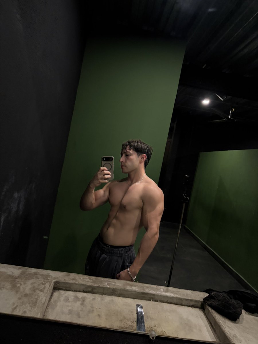 danieljimenezx1's tweet photo. https://t.co/8L7I3ElGtu