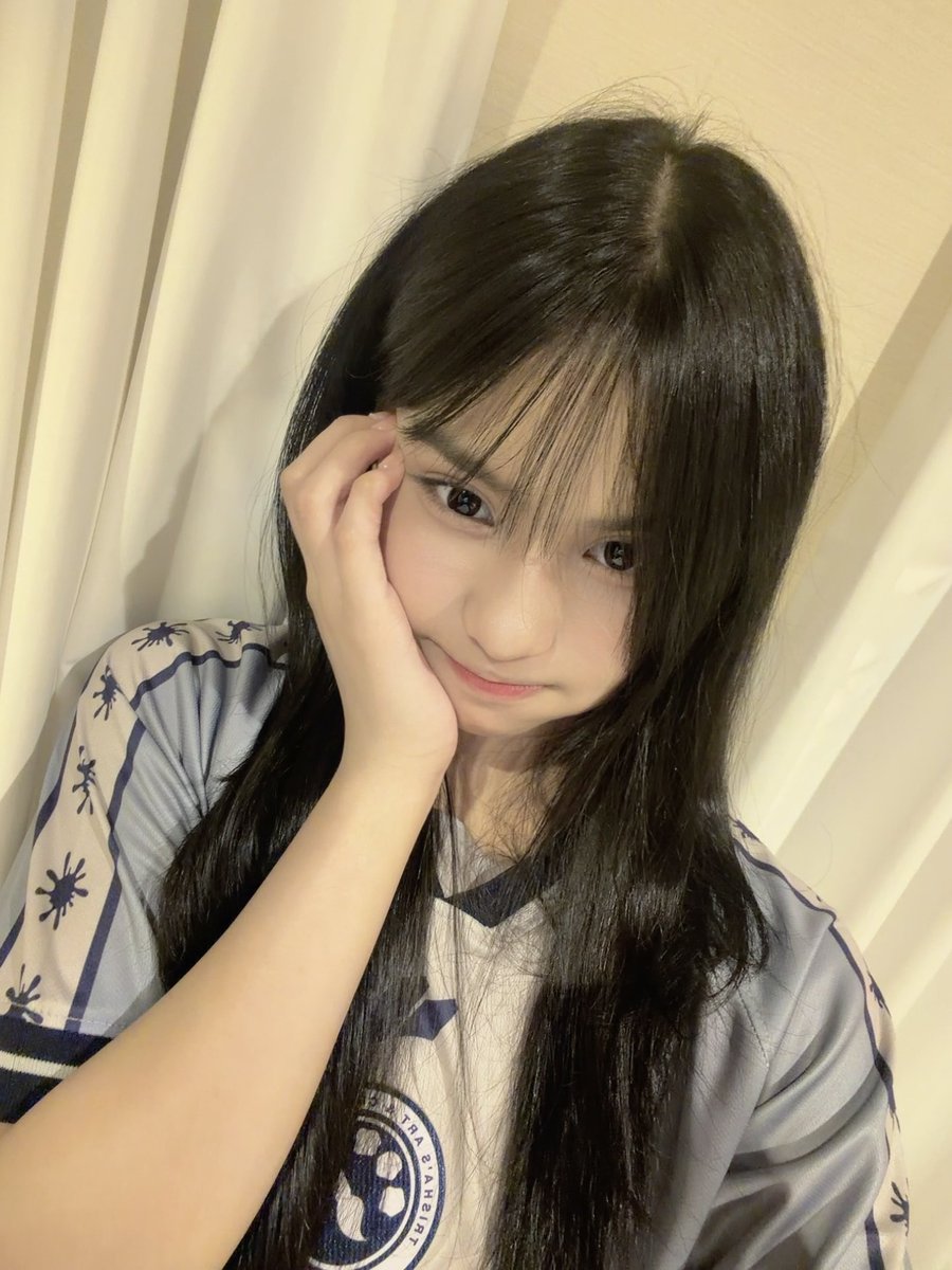 JTrisha_JKT48's tweet photo. emang boleh se keren ini jerseynya #trishelca https://t.co/V6BBcXtgxV