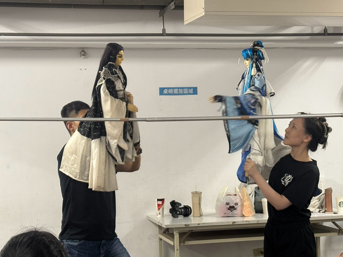 ntnupdc's tweet photo. （非本校人士也歡迎參加社團活動，當日大樓門禁歡迎私訊我們粉專或幹部們協助！）  

聯絡資訊： 社長 謝易珊 @13_onmars
副社 李柏均 @1022_lbj 

📲 追蹤我們，不錯過最新消息 https://t.co/uCuwQx2uiX