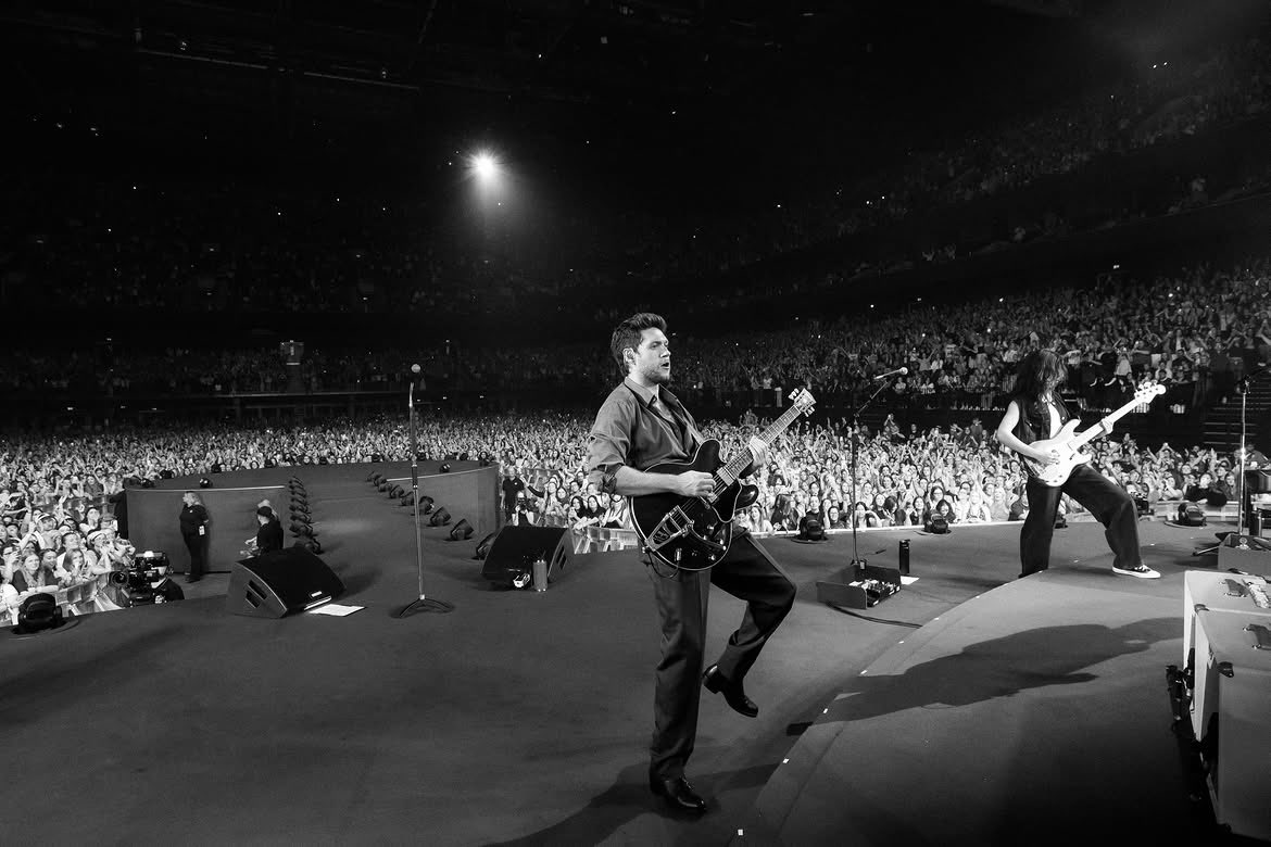 Sunshineee2809's tweet photo. ๐งก| Noche tres โ Manchester. ๐ฌ๐ง๐โจ
โขโขโข
๐ฌ๐ง Night Three โ Manchester.
#Niall #NiallHoran #DinnerParty #DinnerPartyLiveOnTourManchester #DinnerPartyLiveOnTour #DPLOTManchester
Cr: Niall Horan via IG https://t.co/DsXXmTlwAs