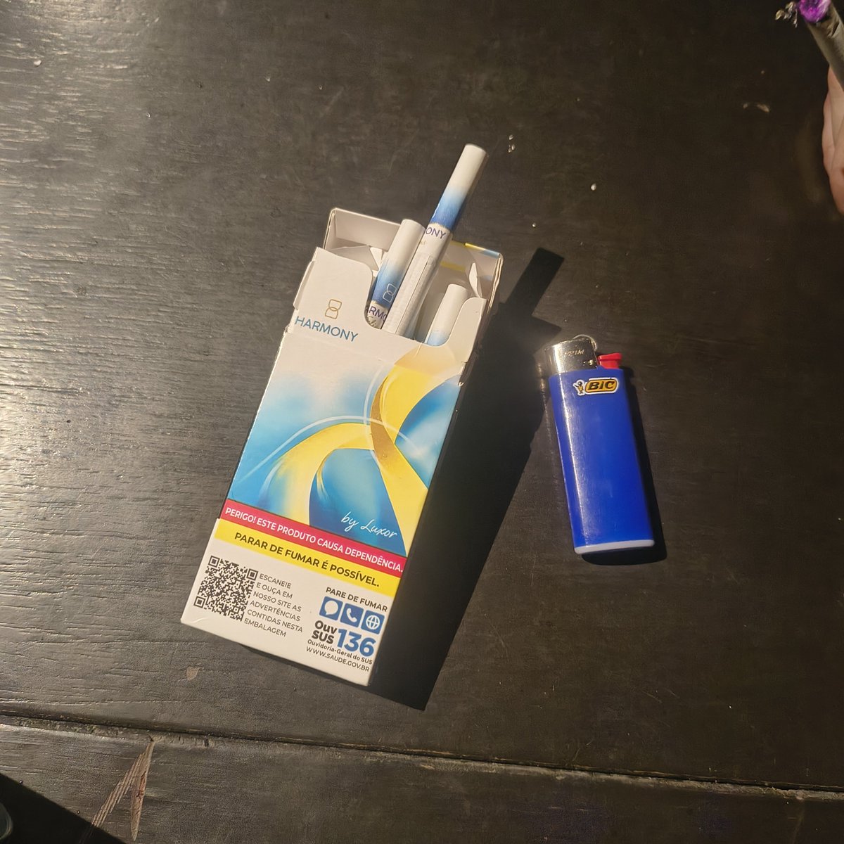 itsfckngjohnny's tweet photo. cigarro do internet explorer https://t.co/YRs2gwEpKl