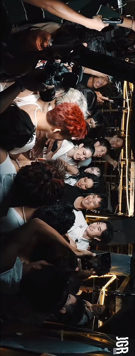 tianxmini's tweet photo. คอนเสิร์ตอะไรเนี่ย ไม่มีทางออกเลย 5555555 คิดถึง ❤️ #GeminiConcert https://t.co/mhS5O7gsZp
