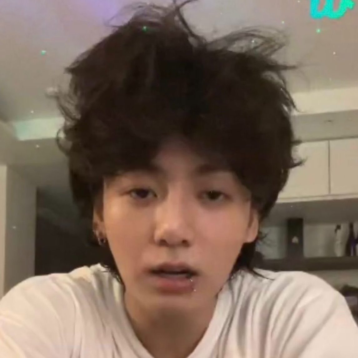 fawnkookie's tweet photo. silly bunny https://t.co/e45K6am7Yx
