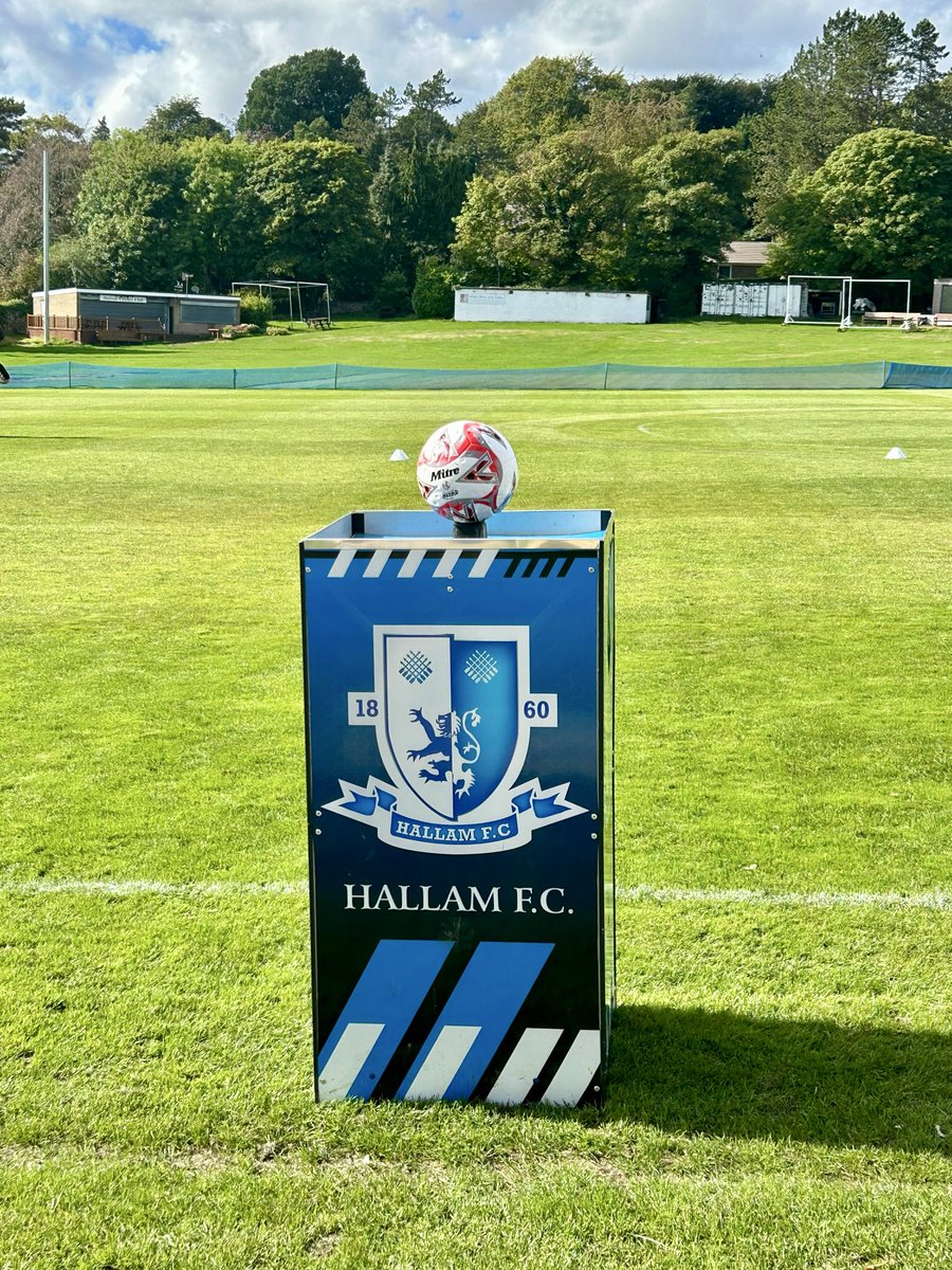 RPGilb's tweet photo. A scarf out of the window Cup day today with @HallamFC1860, who were organised &amp; committed against @PrescotCablesFC but after a 1-1 draw, exit the #FATrophy on penalties. Performance bodes well for Wednesday nights big league game! #football #nonleague #Hallam #CupMatch https://t.co/CHz7uREWPt